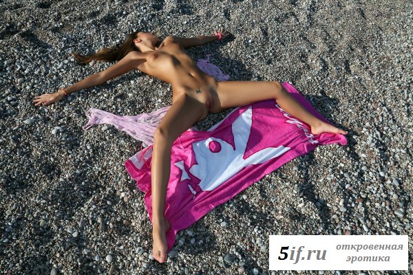 Крошка в прозрачном поранже.
