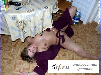 Толстожопая домохозяйка провинциалка голая на кухне (10 фото) Толстожопая домохозяйка провинциалка голая на кухне (10 фото)