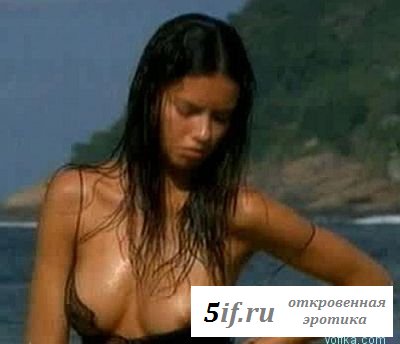 Выпавшие голые прелести знаменнитостей
