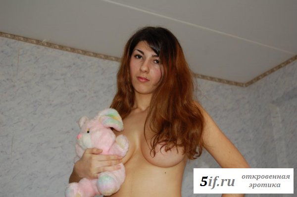 Большая грудь голой грузинки