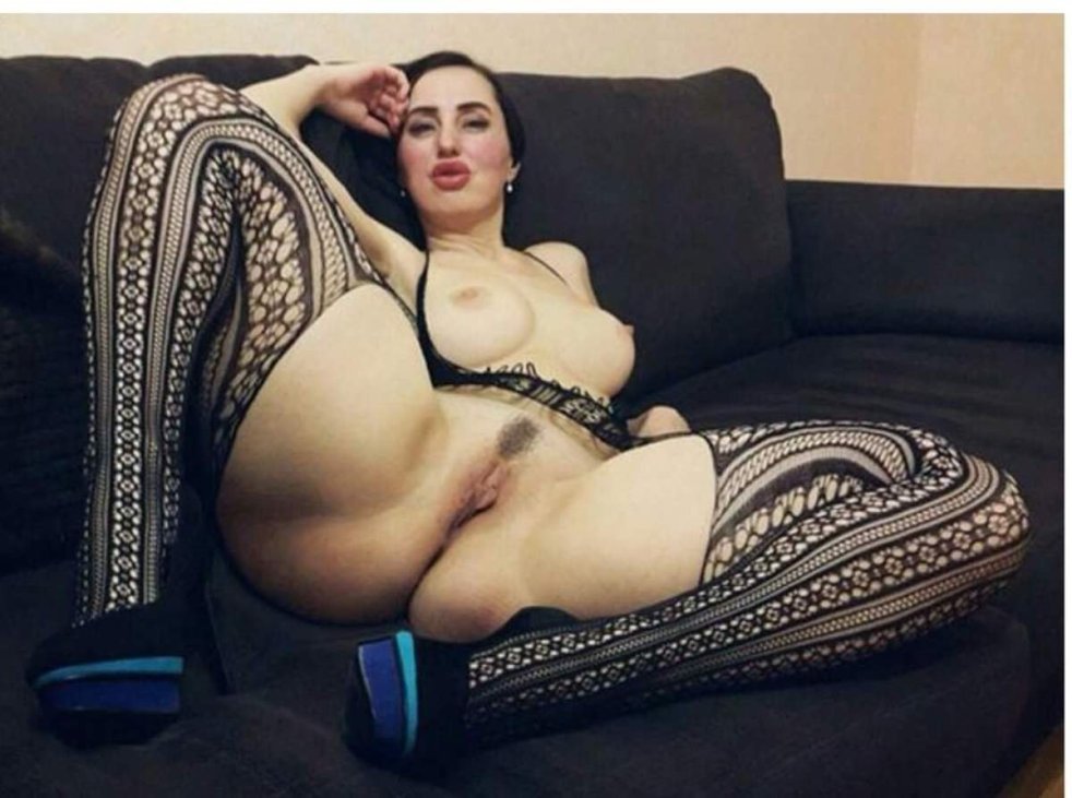 Трах женщин с широкими бедрами