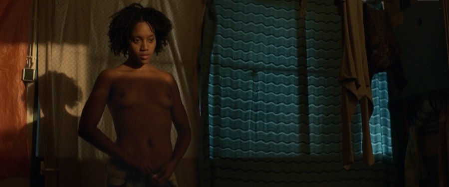 Кармен Эджого Carmen Ejogo голая