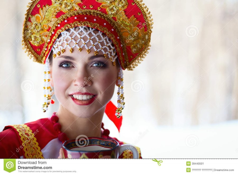Красавица в кокошнике