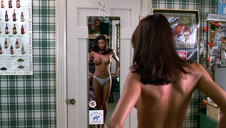 Shannon Elizabeth американский пирог