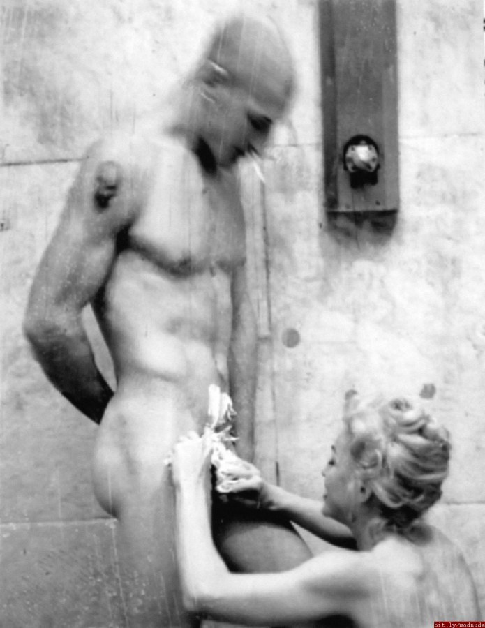 Мадонна Луиза Чикконе sex