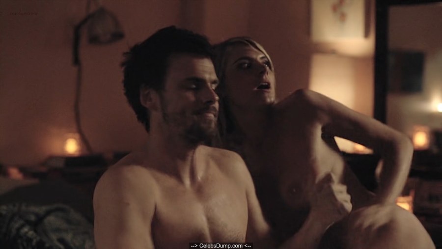 Eliza Coupe человек будущего голая