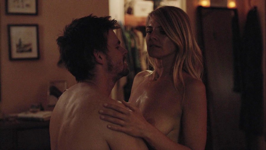Eliza Coupe hot