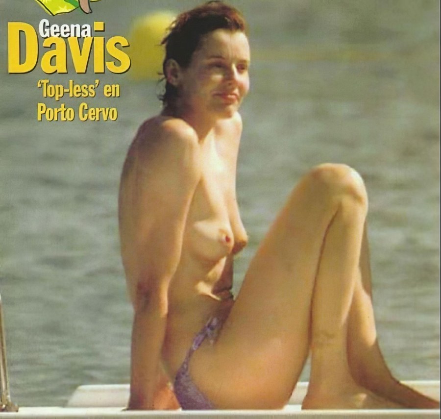 Кристин Дэвис (Kristin Davis) naked